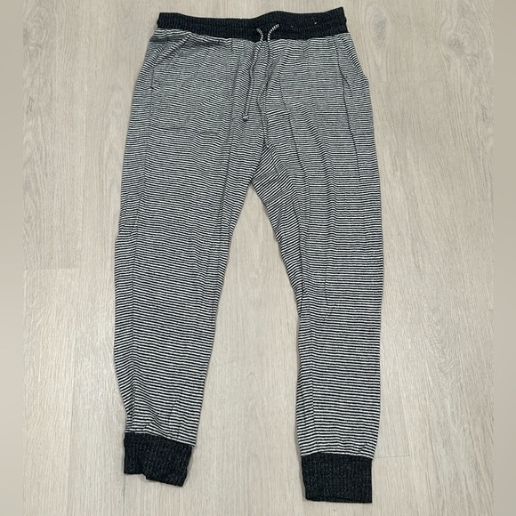 basic target sweatpants - Picture 1 of 2